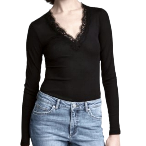 Dynamite Tops - Dynamite Goth Black Ribbed Long Sleeve Pullover Eyelash Lace V-neck Size Large